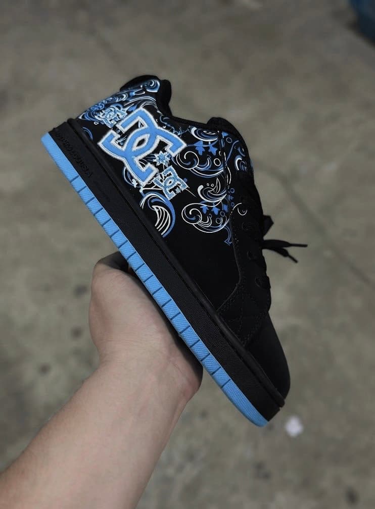 DC Shoes DC Court Graffik Black Blue Sabbath Pixie, арт. DG016-1775180 — фото 1